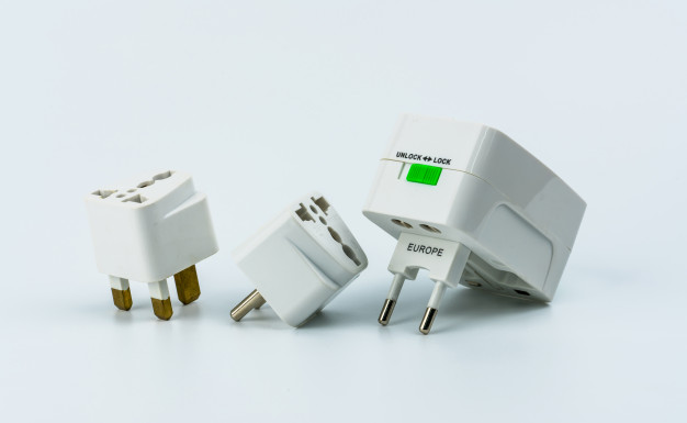 travel adapters plug converters